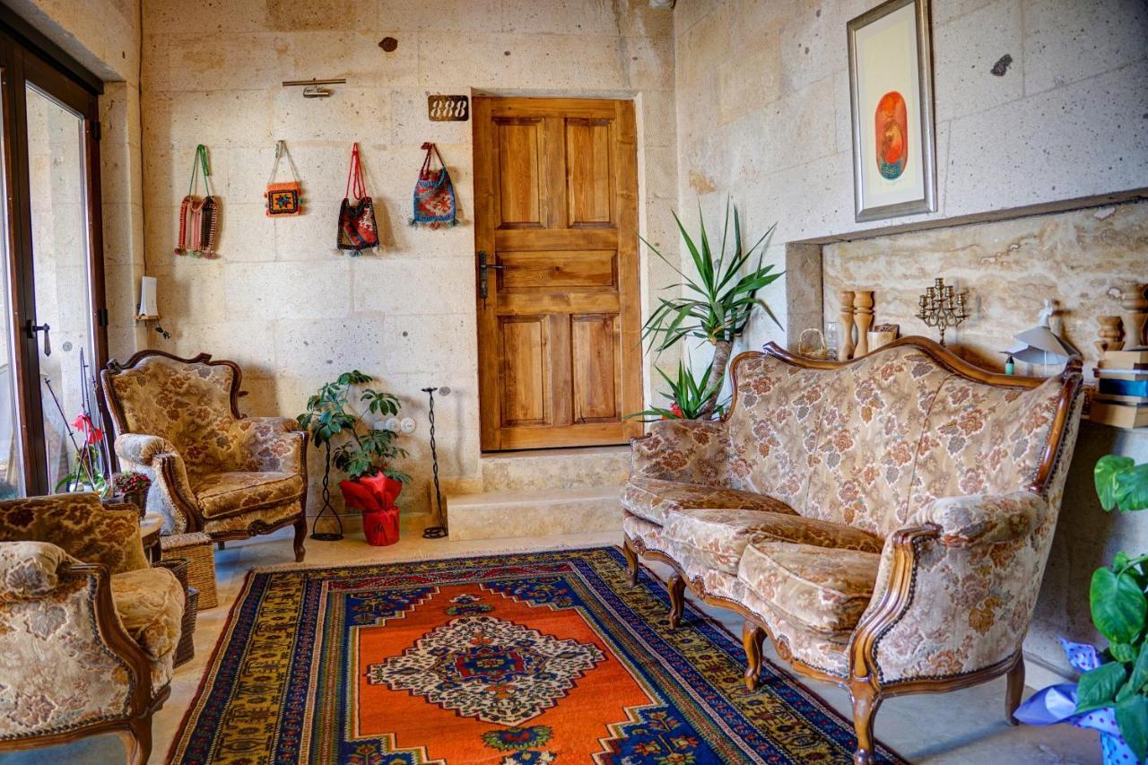 לינה וארוחת בוקר אוצ'יסר Karma Cappadocia מראה חיצוני תמונה